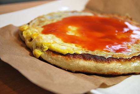 十元的溫暖幸福:附中蛋餅伯蘿蔔絲蛋餅 Radish and Egg Pancake
