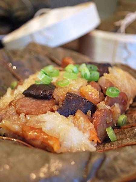 端午糯米粽飄香：零失敗荷葉粽 Sticky Rice Dumplings in Lotus Leaves