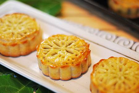 中秋月餅大挑戰:廣式豆沙核桃月餅 Red Bean & Walnut Moon Cake