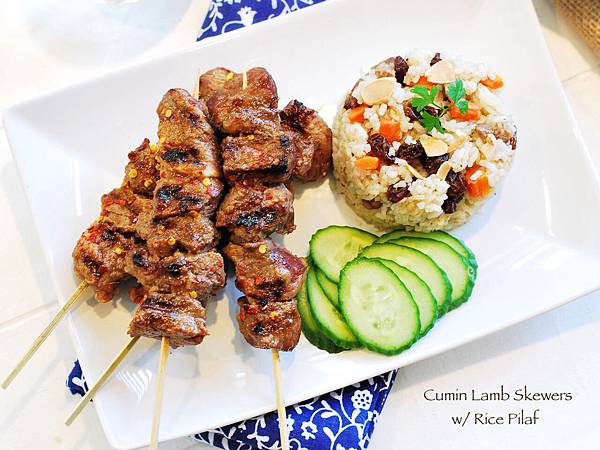 跟著舌尖去新疆:孜然烤羊肉串佐手抓飯 Cumin Lamb Skewers w/ Rice Pilaf