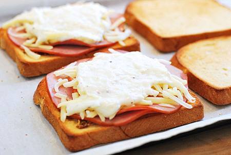 老闆,來份法式火腿蛋吐司!庫克太太三明治 Croque Madame Sandwich