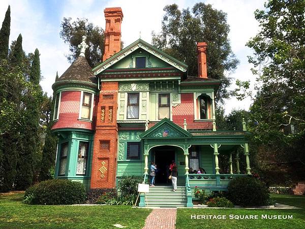穿越時空小春遊,洛杉磯也有彩色屋!Heritage Square Museum 穿越時空小春遊,洛杉磯也有彩色屋!Heritage Square Museum