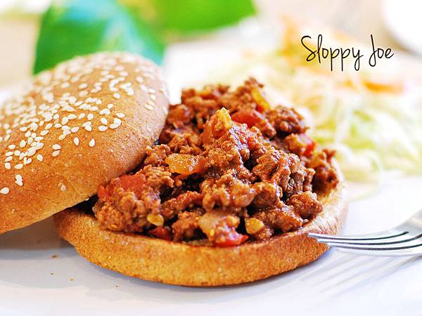 美版肉燥夾麵包:邋遢喬肉醬三明治 Sloppy Joe Sandwich