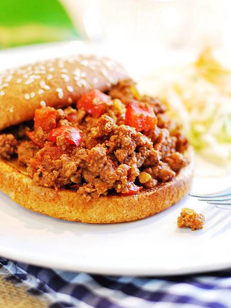 美版肉燥夾麵包:邋遢喬肉醬三明治 Sloppy Joe Sandwich
