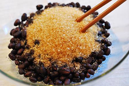 整顆上桌免包粽!韓風南瓜鑲紅豆紫米飯 Danhobakbap
