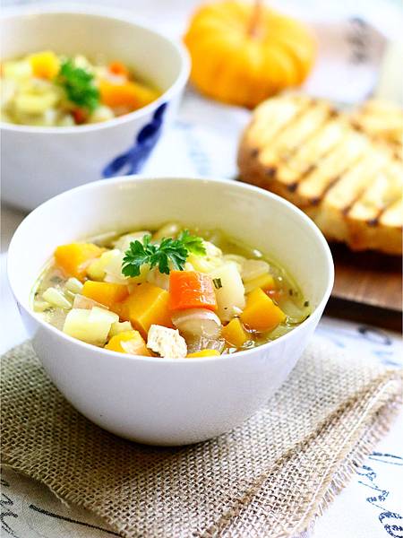 高纖食感黃金湯:奶油南瓜蔬菜湯 Butternut Squash Vegetable Soup