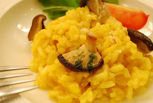 烹 番紅花燉飯saffron Risotto Belle S Lab 貝兒實驗室 痞客邦 烹 番紅花燉飯saffron Risotto Belle S Lab 貝兒實驗室 痞客邦