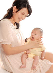 [寶寶] 月中拍嗝