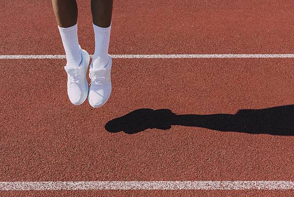 boss-fight-free-high-quality-stock-images-photos-photography-exercise-sweat-white-shoes