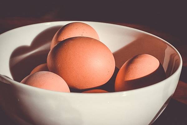 egg-shadow-bowl.jpg