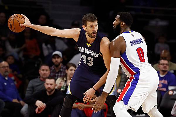 marc-gasol-andre-drummond.jpg