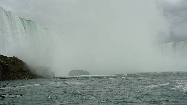 3063. 霧中少女號 Niagara Falls