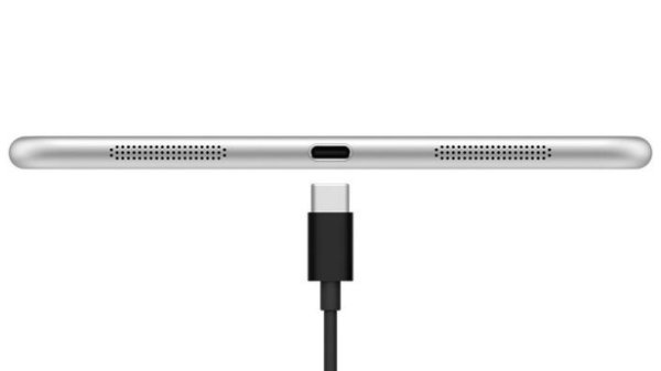 USB Type-C 就是新一代 USB 插，將會同時取代現存的 USB 2 / USB 3 以及 microUSB。由於 USB Type-C 很細小，所以由電腦到手機，以至小小的週邊產品都可以配備。和 Apple Lightning 線一樣，USB Type-C 一樣正反可插，去除傳統 USB 最煩人的問題。