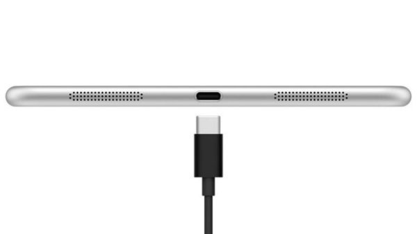 USB Type-C 就是新一代 USB 插，將會同時取代現存的 USB 2 / USB 3 以及 microUSB。由於 USB Type-C 很細小，所以由電腦到手機，以至小小的週邊產品都可以配備。和 Apple Lightning 線一樣，USB Type-C 一樣正反可插，去除傳統 USB 最煩人的問題。