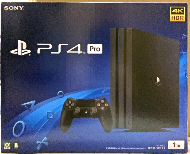 【電玩】第八世代：SONY PlayStation®4 Pr