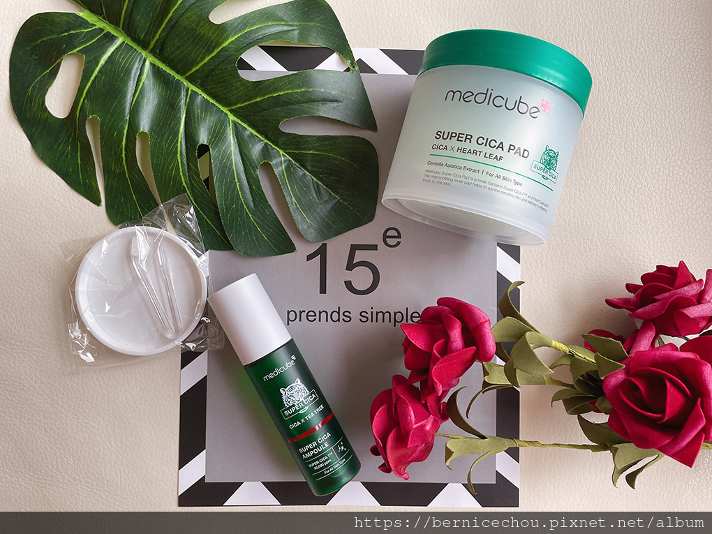 medicube積雪草修護爽膚棉+積雪草修護精華1.jpg medicube積雪草修護爽膚棉+積雪草修護精華1.jpg