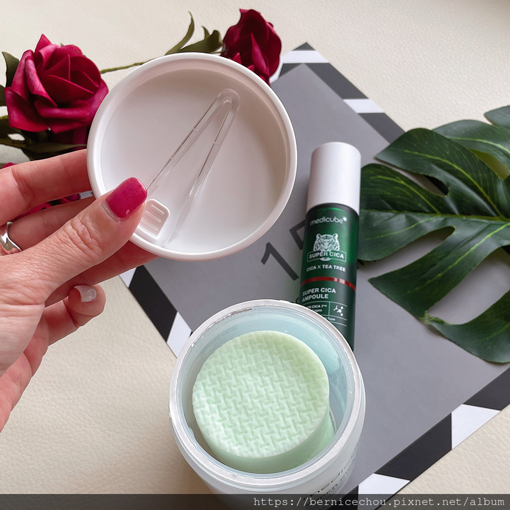 medicube積雪草修護爽膚棉+積雪草修護精華10.jpg medicube積雪草修護爽膚棉+積雪草修護精華10.jpg