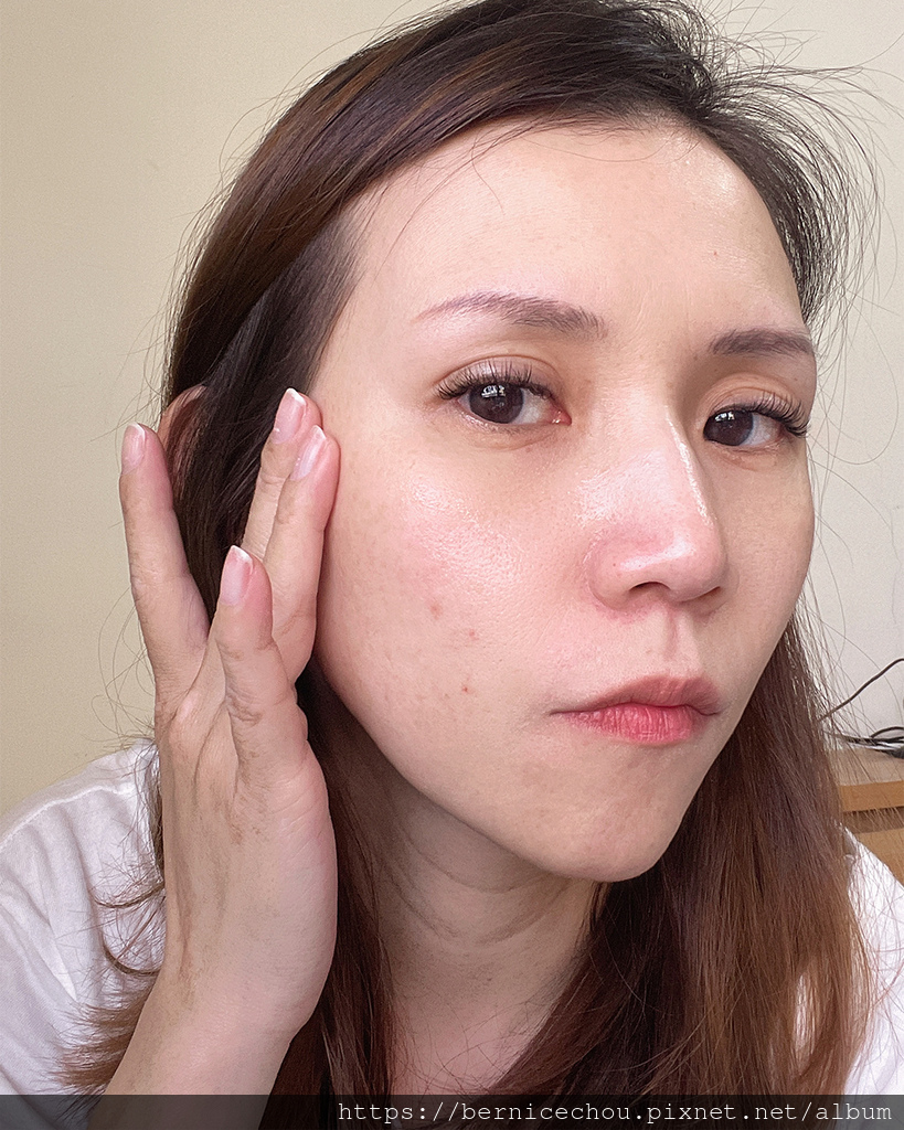 PURETÉCARE_V-UP 全效駐顏精萃9.jpg PURETÉCARE_V-UP 全效駐顏精萃9.jpg