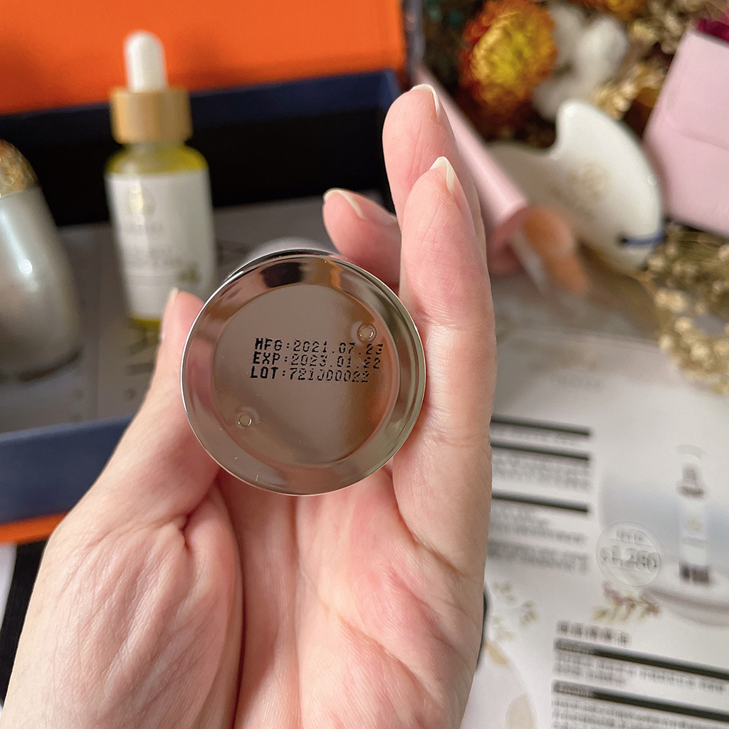 嬡妹籽蜂王乳霜5.jpg 嬡妹籽蜂王乳霜5.jpg