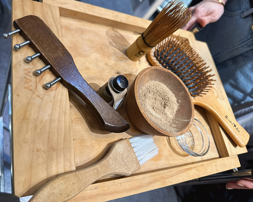 RadixHairDesign22.jpg RadixHairDesign22.jpg