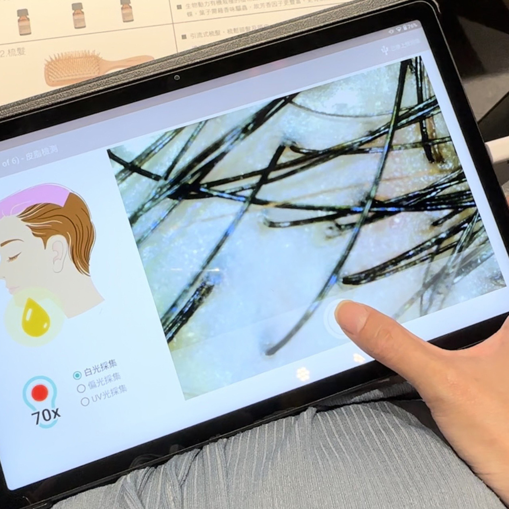 RadixHairDesign32.jpg RadixHairDesign32.jpg