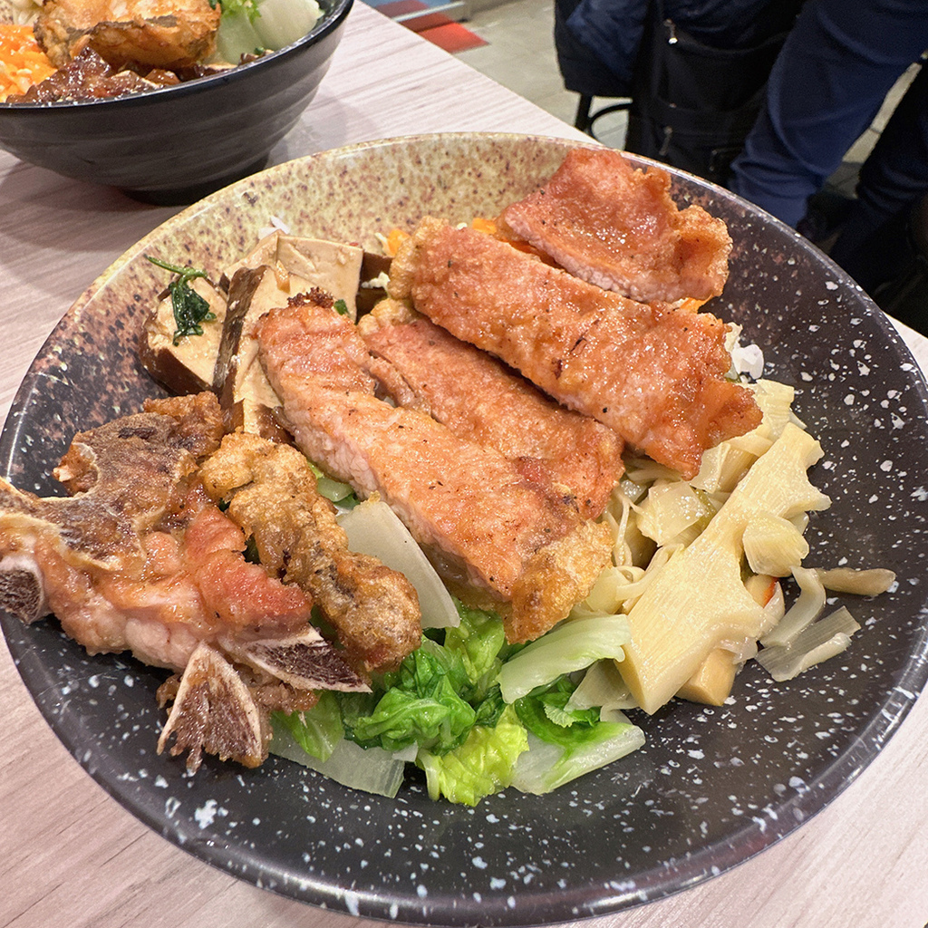 食丼燒肉便當-龍江店8.jpg