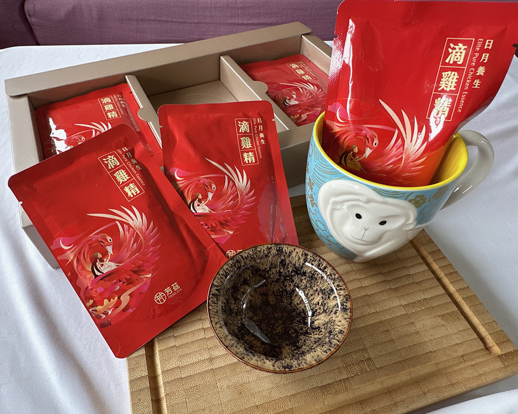 芳茲日月養生滴雞精禮盒款3.jpg 芳茲日月養生滴雞精禮盒款3.jpg