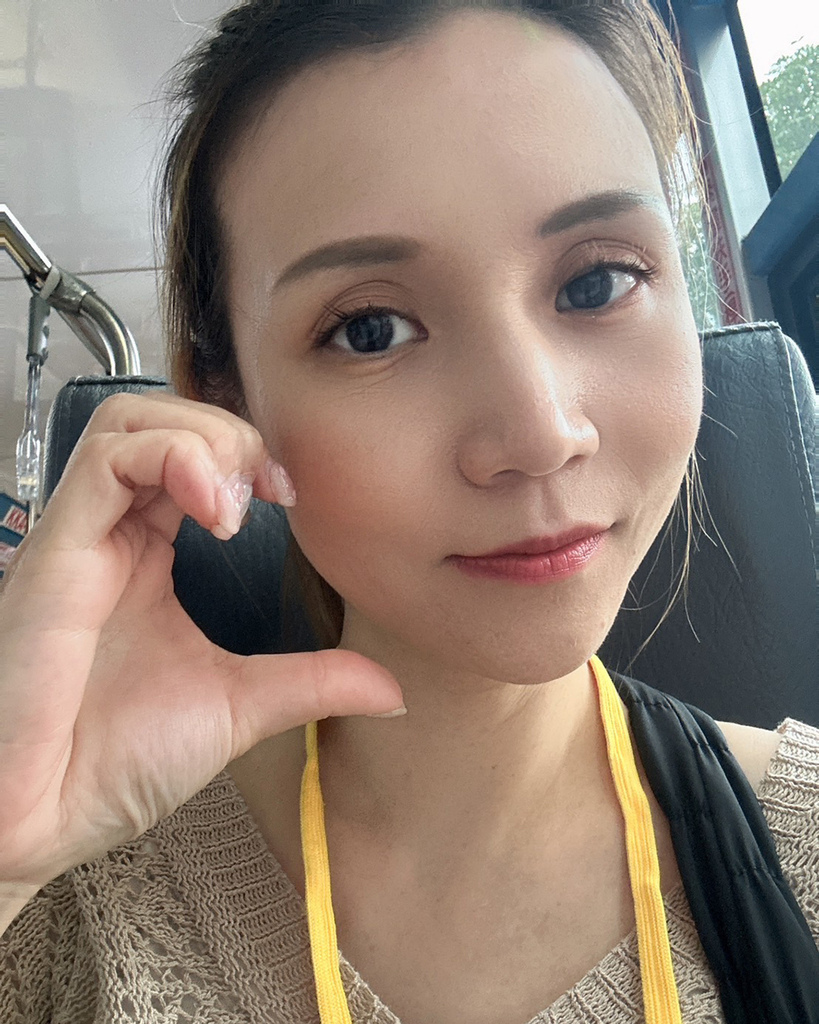 賦真妍24.jpg 賦真妍24.jpg