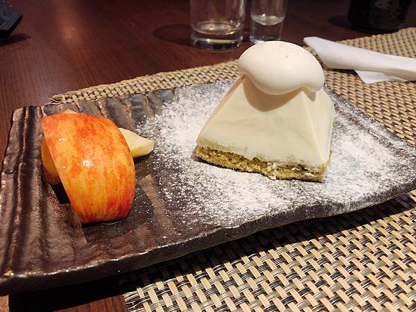 [食記] 中壢大江 藍屋日本料理