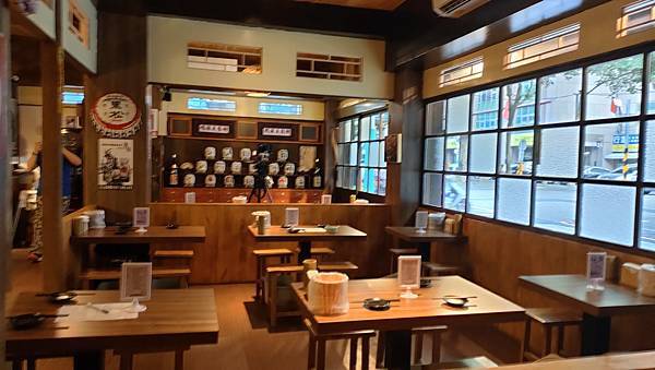 彷彿置身日本居酒屋，就在新北板橋江子翠|大村武串燒居酒屋