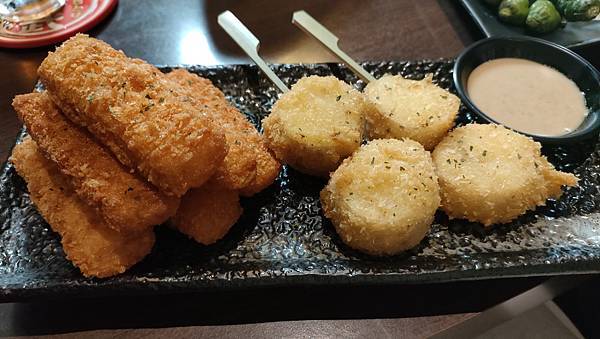 懷舊日式風居酒屋不用坐飛機到日本唷!!就在林基河路的大村