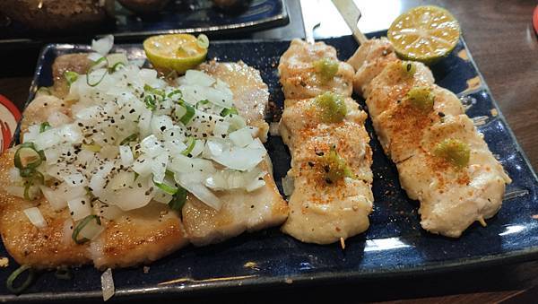 懷舊日式風居酒屋不用坐飛機到日本唷!!就在林基河路的大村