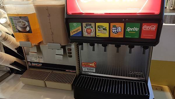 蘆洲必吃美食火鍋.肉肉.牛丼飯通通吃到飽免收服務費 蘆洲必吃美食火鍋.肉肉.牛丼飯通通吃到飽免收服務費