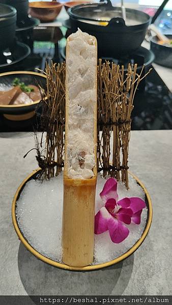 桃園藝文特區特色鍋物祖傳沙茶玖圍鍋物自助吧吃到飽聚餐 桃園藝文特區特色鍋物祖傳沙茶玖圍鍋物自助吧吃到飽聚餐