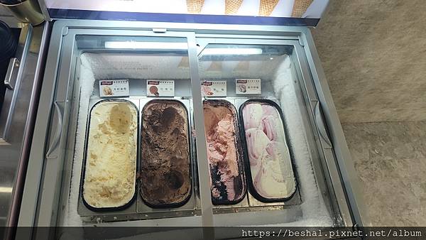 桃園藝文特區特色鍋物祖傳沙茶玖圍鍋物自助吧吃到飽聚餐 桃園藝文特區特色鍋物祖傳沙茶玖圍鍋物自助吧吃到飽聚餐