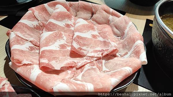 推薦新開幕海牧水產鍋物中和四號公園店超療癒水母海鮮產地直送 推薦新開幕海牧水產鍋物中和四號公園店超療癒水母海鮮產地直送