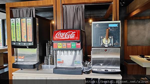 推薦新開幕海牧水產鍋物中和四號公園店超療癒水母海鮮產地直送 推薦新開幕海牧水產鍋物中和四號公園店超療癒水母海鮮產地直送