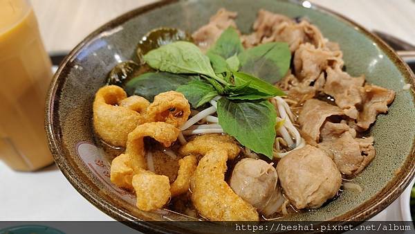 🍴 新竹巨城美食分享|這味泰泰:泰式 X 台灣口味 = 完美 🍴 新竹巨城美食分享|這味泰泰:泰式 X 台灣口味 = 完美