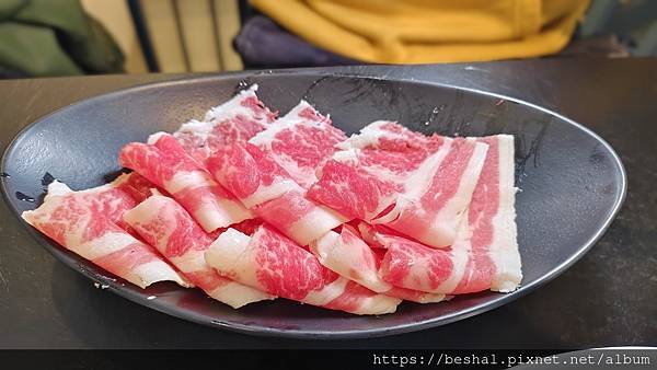 《2025 新北耶誕城美食推薦》蒸天下海鮮蒸氣火鍋活體海 《2025 新北耶誕城美食推薦》蒸天下海鮮蒸氣火鍋活體海