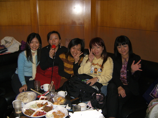 20070127KTV (17)