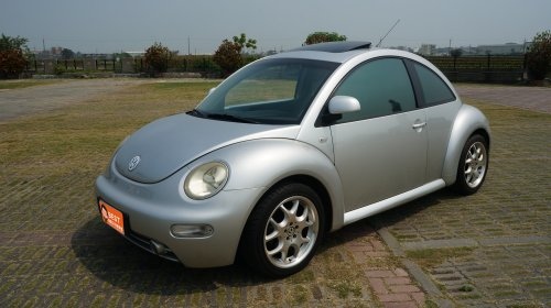2000年 VW Beetle 銀色 福斯中古車.jpg 2000年 VW Beetle 銀色 福斯中古車.jpg
