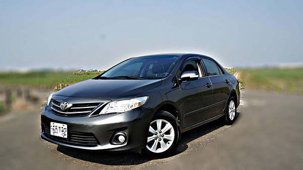 2011年 Toyota ALTIS 灰色 2011年 Toyota ALTIS 灰色