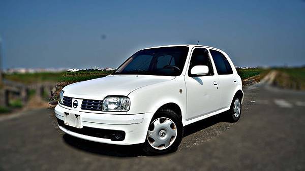 2005年NissanMARCH白色 日產中古車 2005年NissanMARCH白色 日產中古車