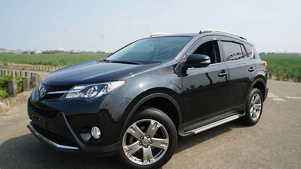 2015年 Toyota RAV4 黑色 豐田中古車