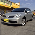 2012年 Nissan Tiida 銀色 日產中古車