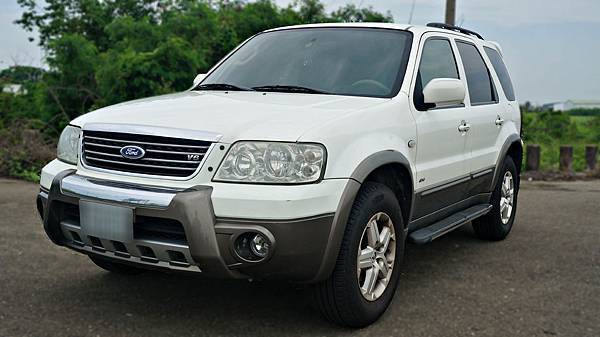 2004年 Ford Escape 白色 福特中古車 2004年 Ford Escape 白色 福特中古車