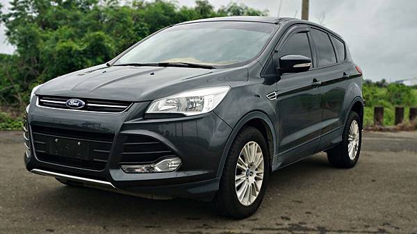 2013年 Ford KUGA 黑色 福特中古車 2013年 Ford KUGA 黑色 福特中古車