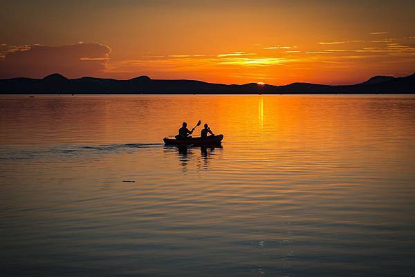 lake-balaton-sunset-lake-landscape-158045