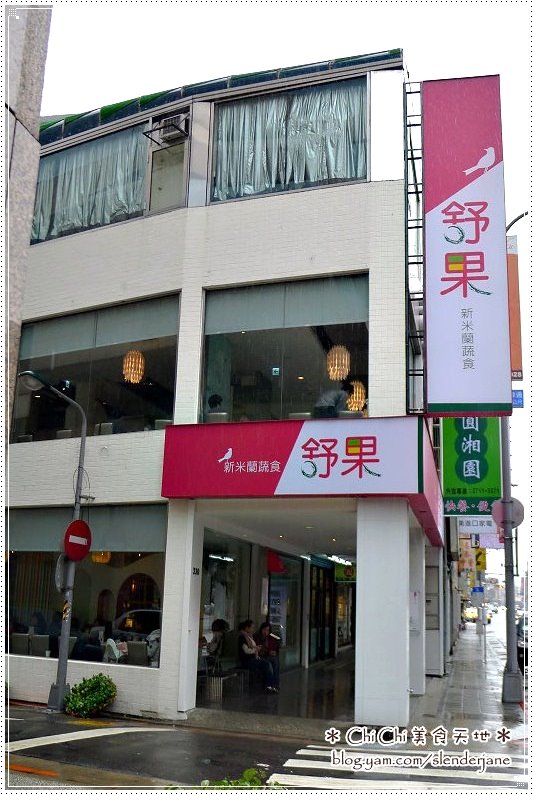 A01.JPG A01.JPG