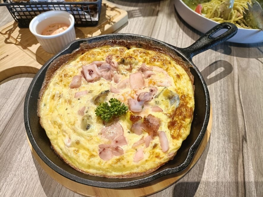 板橋美食|默爾 pasta pizza-新北誠品新板店